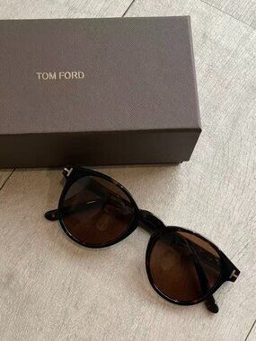 TOM FORD SUNGLASSES